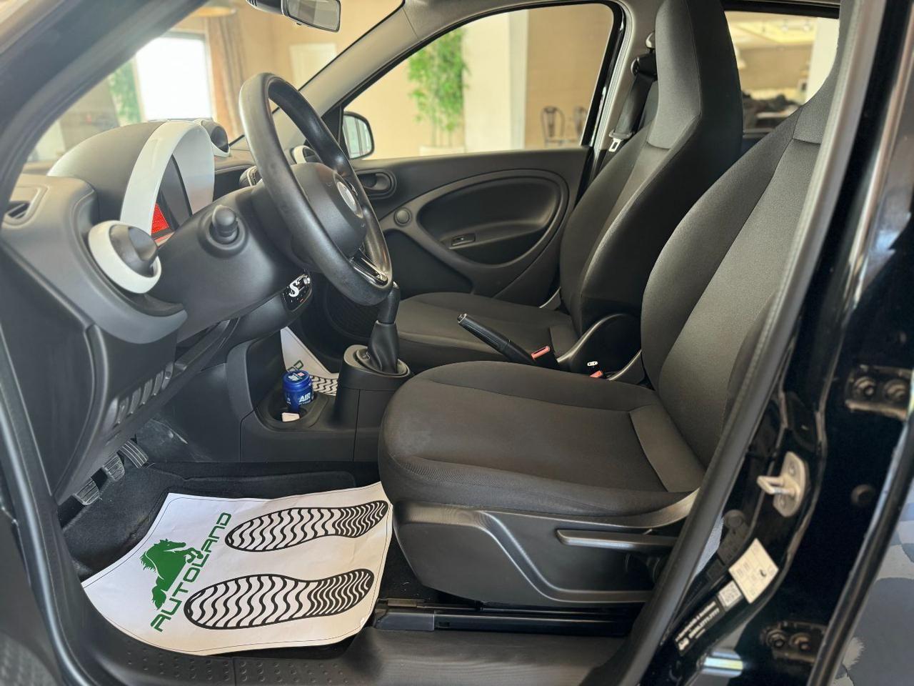 SMART ForFour 70 1.0 Passion Manuale Uni PRo