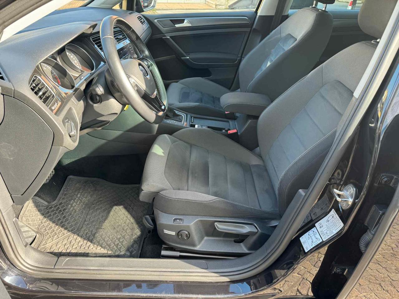 Volkswagen Golf Variant 1.6 TDI 115 CV DSG Highline BlueMotion Tech.