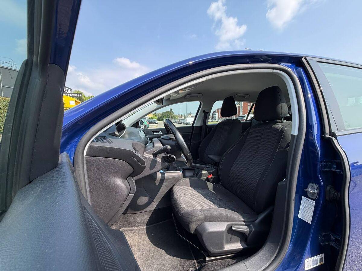 Peugeot 308 1.6 bluehdi Active s&s 100cv