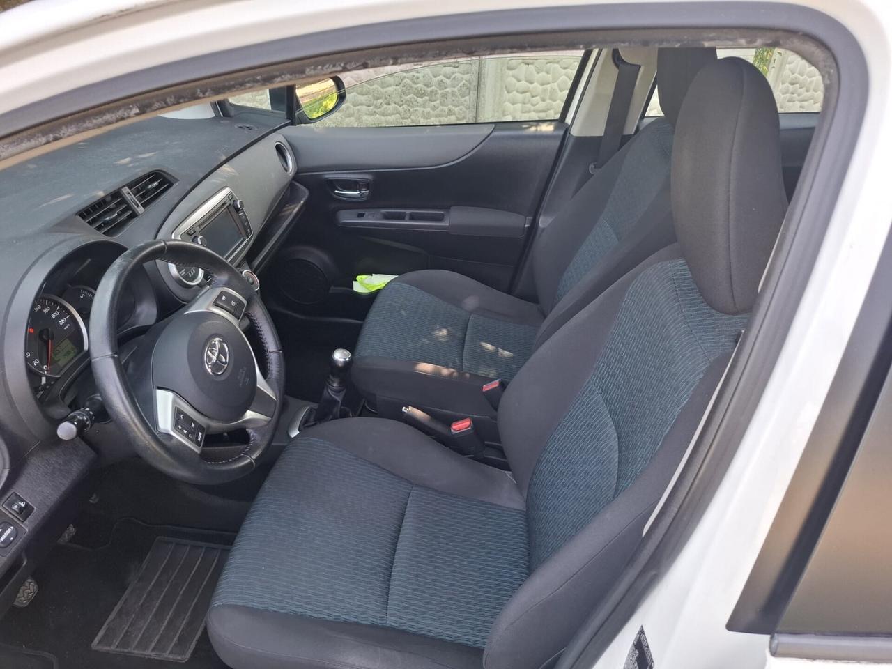 Toyota Yaris 1.0 5 porte Lounge