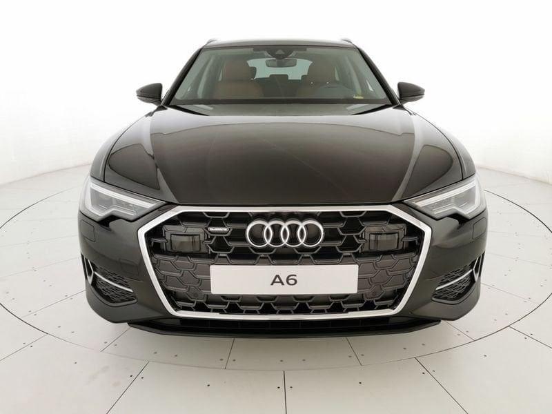 Audi A6 Avant 40 2.0 tdi mhev 12V Business Advanced quattro s-tronic