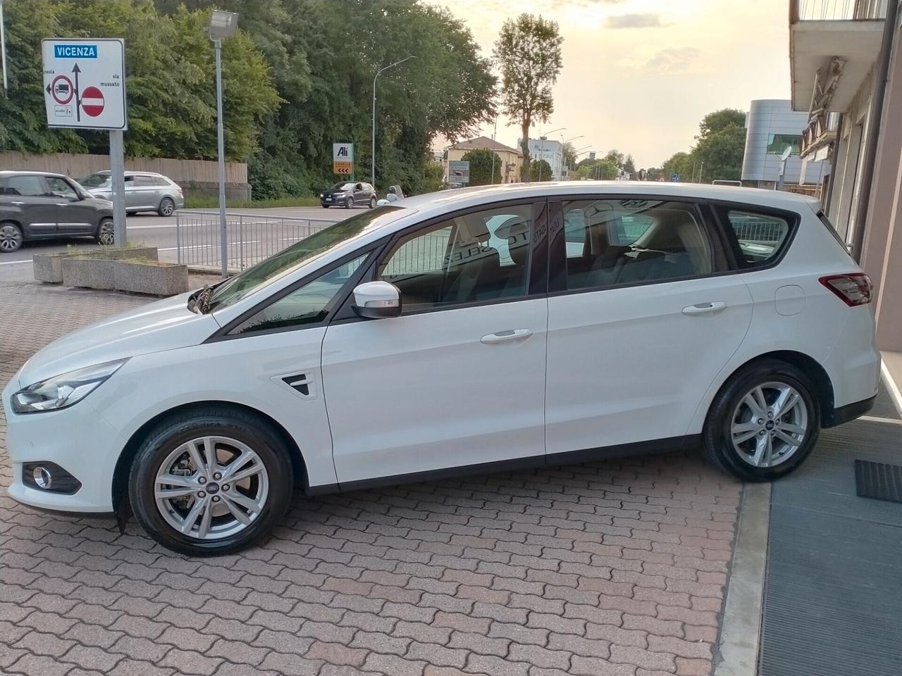 Ford S-Max 2.0TDCI 150CV TITANIUM BUSINESS POWERSHIFT 5 POSTI