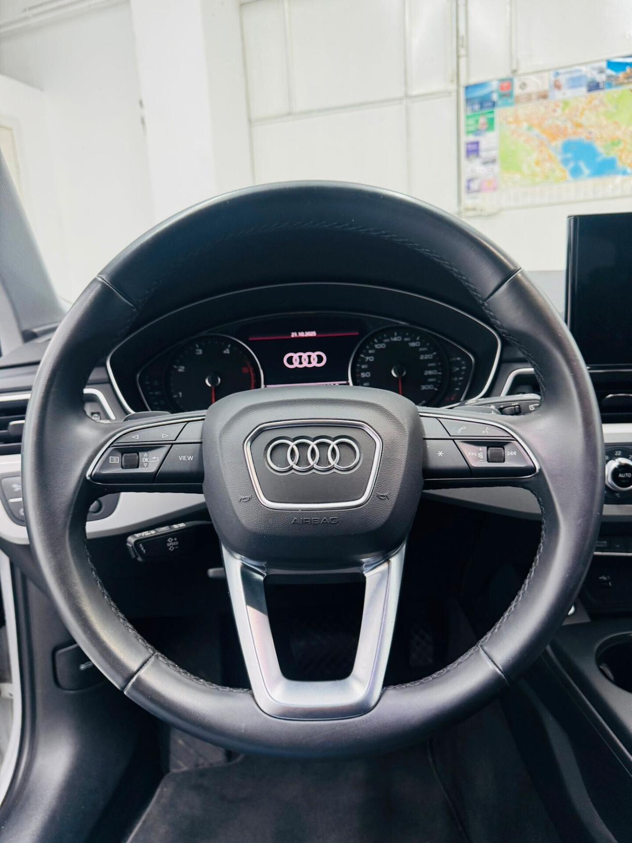 Audi A4 Avant 40 TDI S tronic line edition