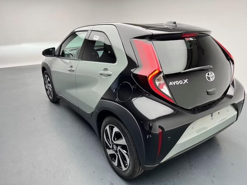 Toyota Aygo X 1.0 VVT-i 72 CV NOLEGGIO