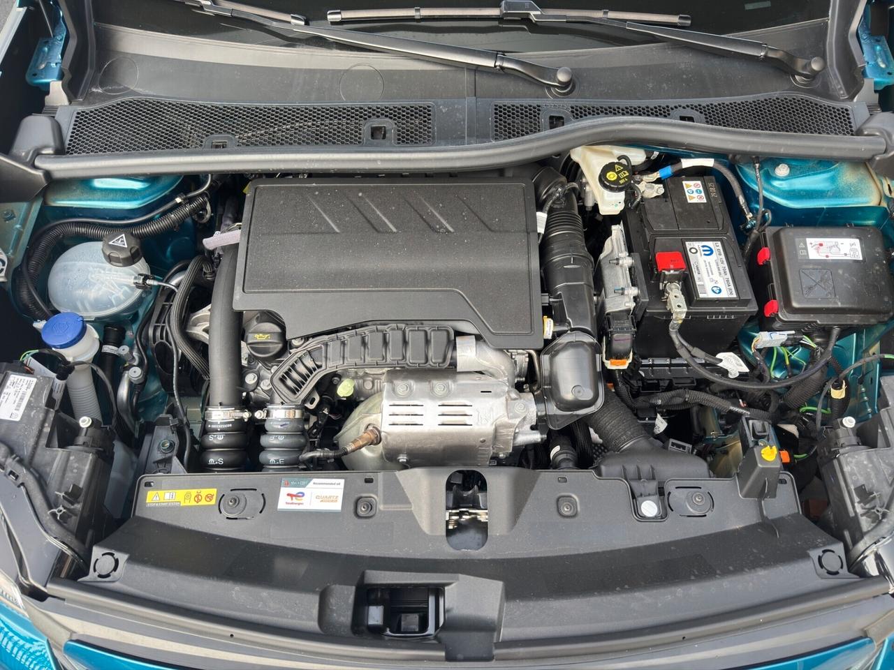 Peugeot 2008 Hybrid 110 e-DCS6 Allure