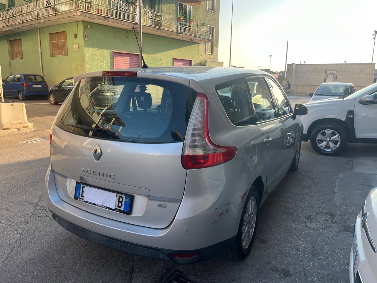Renault Scénic X-Mod 1.9 dCi 130 7 posti