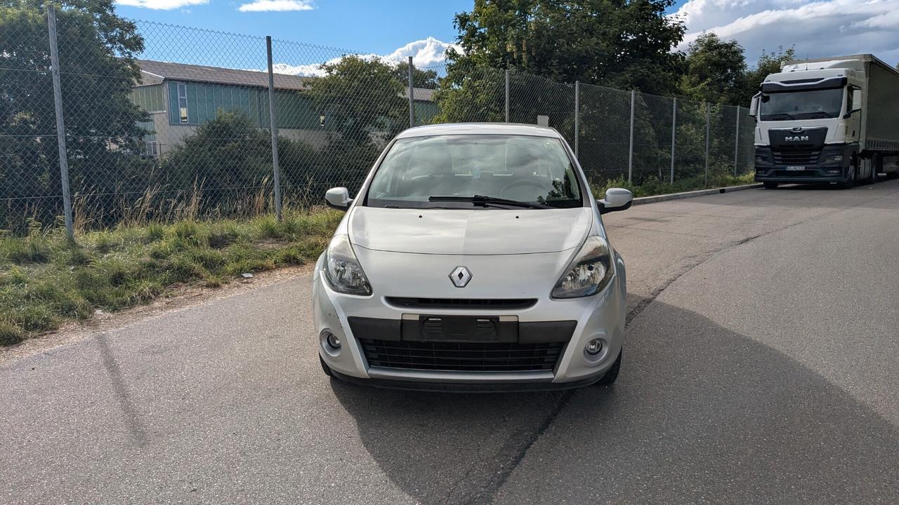 Renault Clio Storia 1.2 5 porte Confort