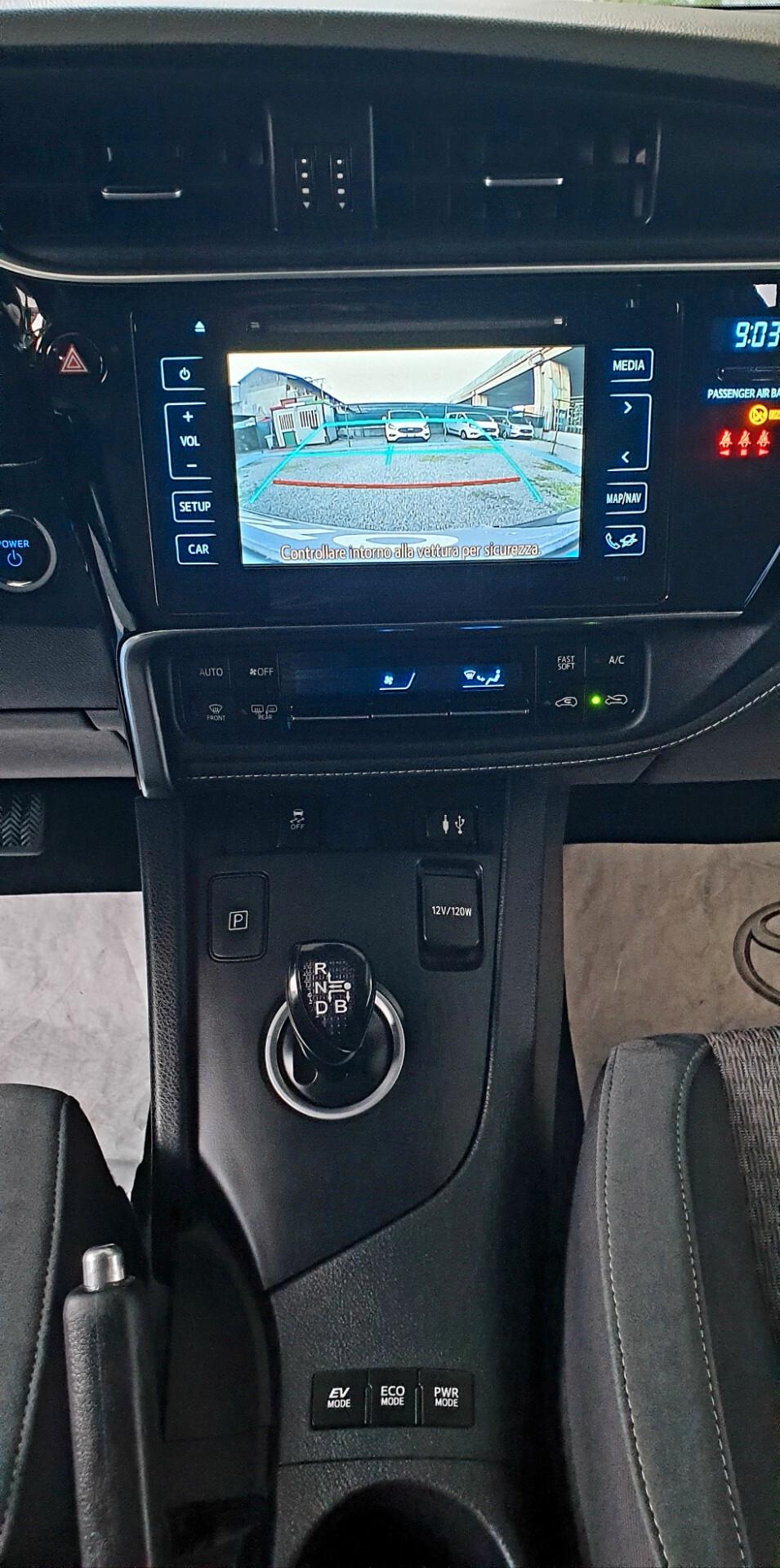 TOYOTA AURIS 1.8 BENZINA/HYBRID GARANZIA DI CASA TOYOTA