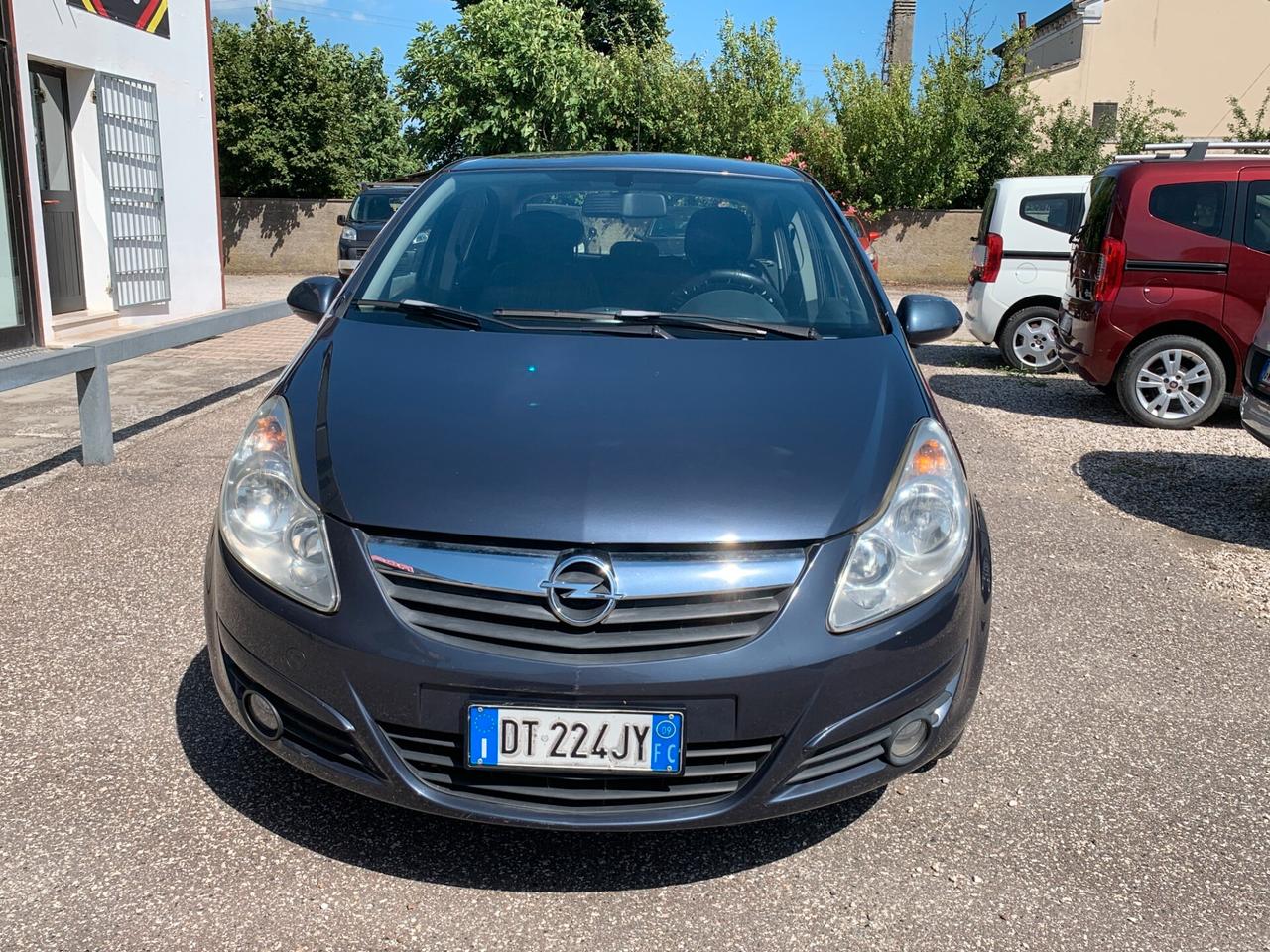 Opel Corsa 1.2 5 porte Enjoy GPL X NEOPATENTATI
