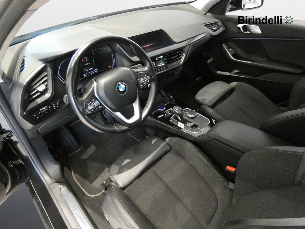 BMW Serie 1 (F40) - 118i 5p. Sport