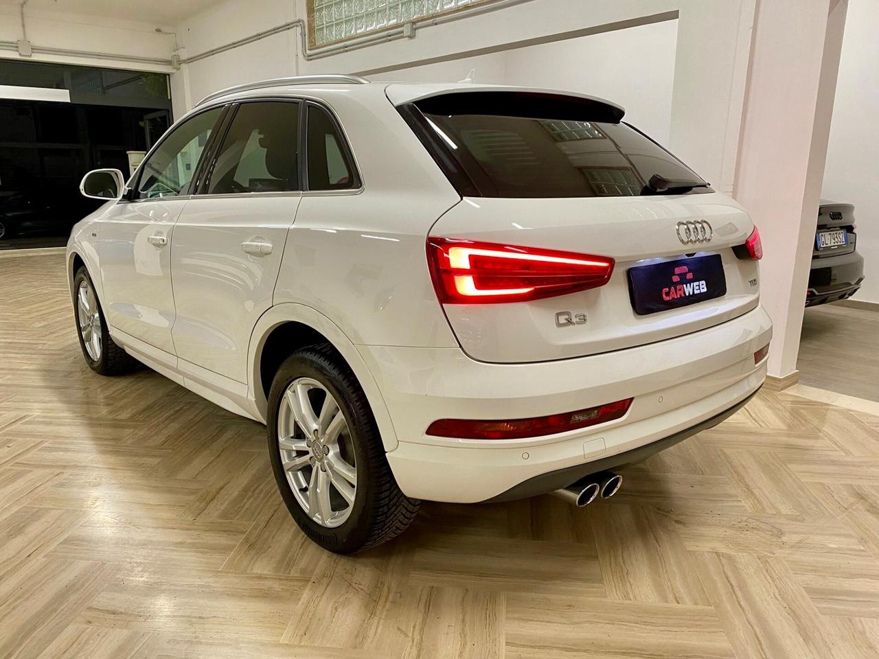 AUDI Q3 S-LINE 2.0 TDI NAVY LED Cam 2017