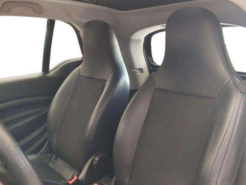 smart fortwo 70 1.0 52kW youngster twinamic