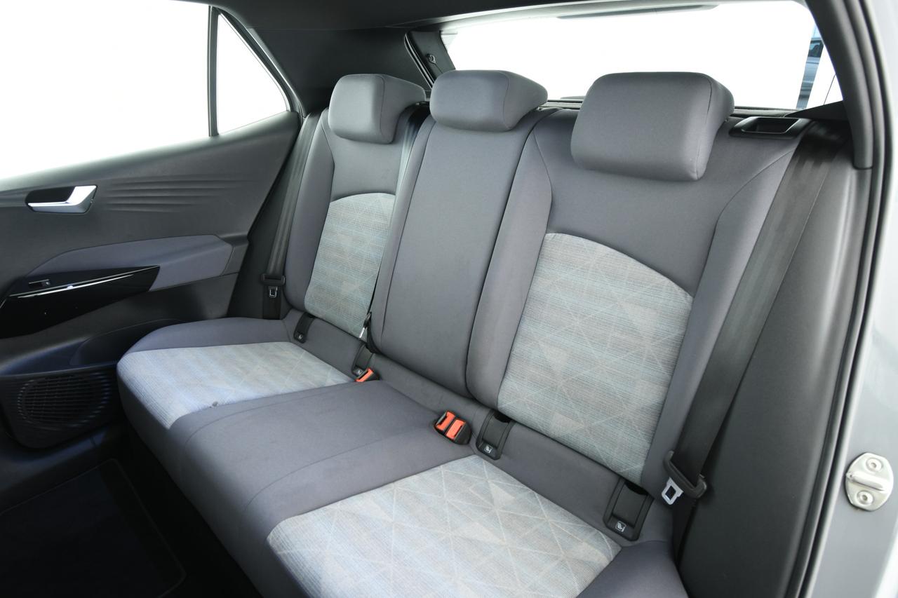 VOLKSWAGEN ID.3 58 kWh 1st edition Plus APP CONNECT+ACC+LED+C18"