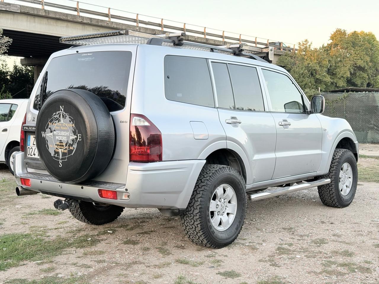 Mitsubishi Pajero 3.2 Diesel 160cv 4X4 7 posti 2007 automatico
