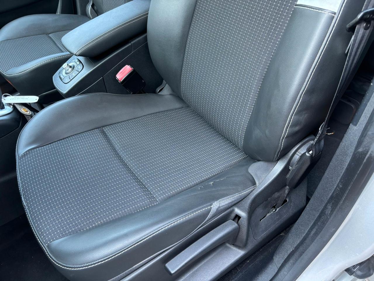 Renault Scenic X-Mod 1.5 dCi 110CV Luxe