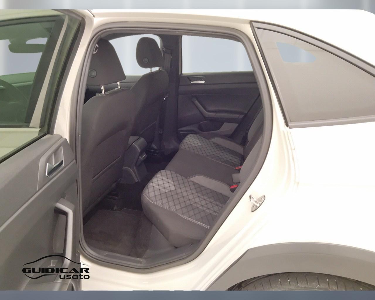 VOLKSWAGEN Taigo - Taigo 1.0 tsi R-Line 110cv