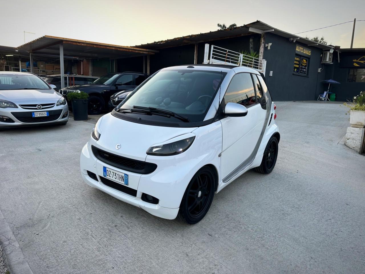 Smart ForTwo 1000 75 kW cabrio BRABUS Xclusive