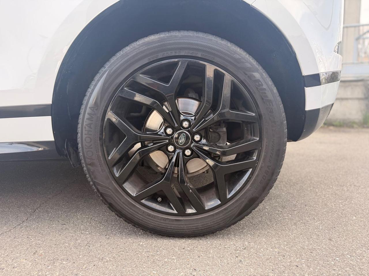 Land Rover Range Rover Evoque R-Dynamic HSE #9930