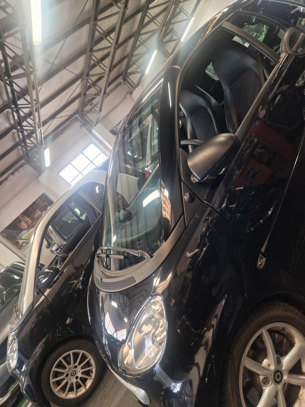 Cabrio servosterzo pelle motore revisionato garanzia