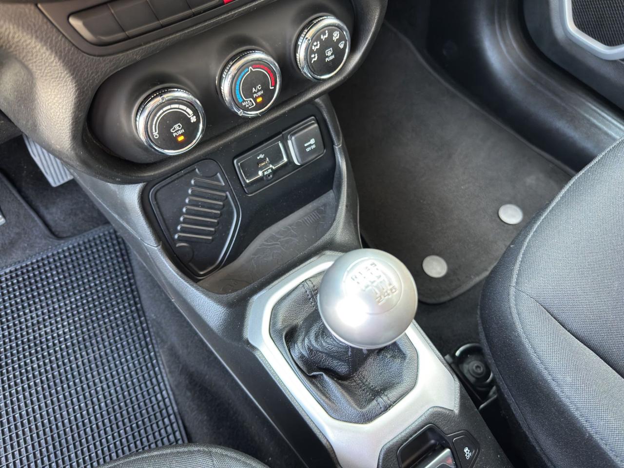 Jeep Renegade 1.6 mjt Longitude fwd 120cv