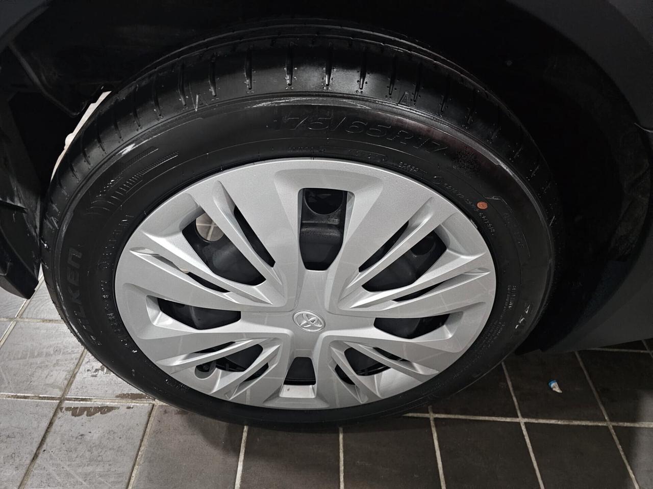 Toyota Aygo X 1.0 VVT-i 72 CV 5 porte lounge S-CVT