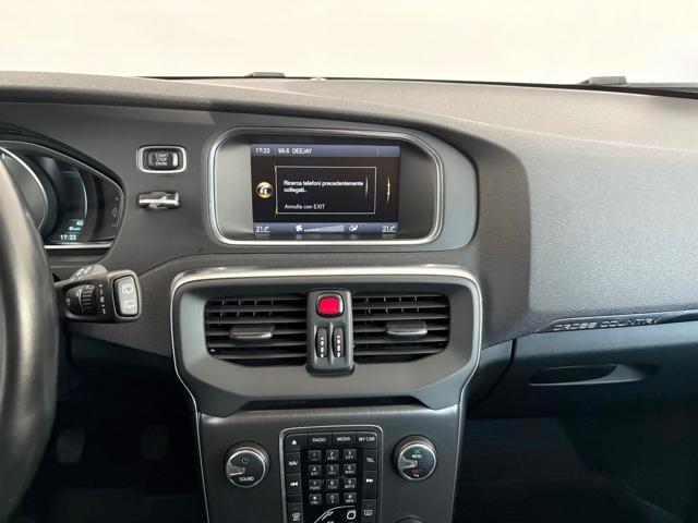 VOLVO V40 Cross Country D2 1.6 Summum