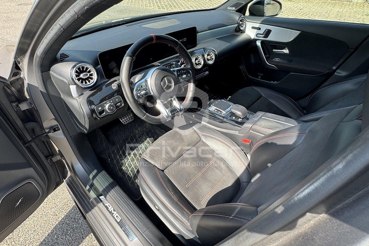 MERCEDES A 35 AMG 4Matic