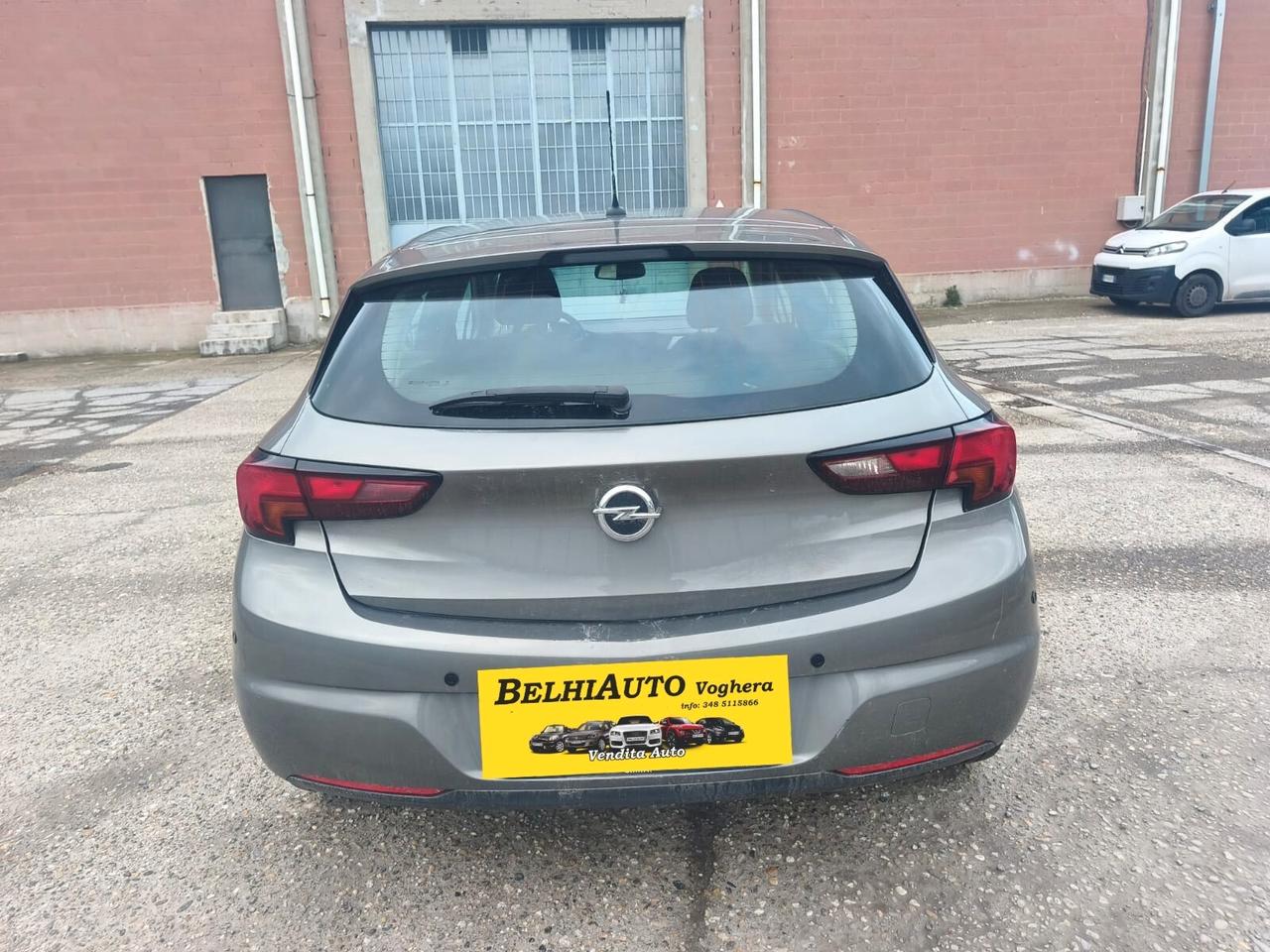 Opel Astra 2016---1.4 Benzina