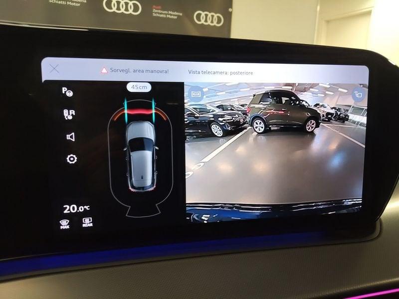 Audi Q3 Q3 2.0 tdi Business 150cv s-tronic