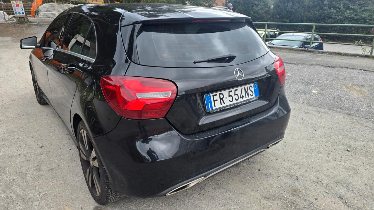 Mercedes-benz A 180 d Automatic Premium