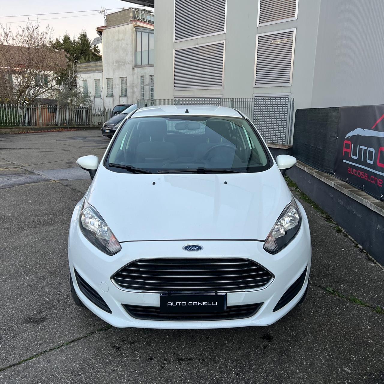 Ford Fiesta 1.5 TDCi 75CV 5 porte Titanium