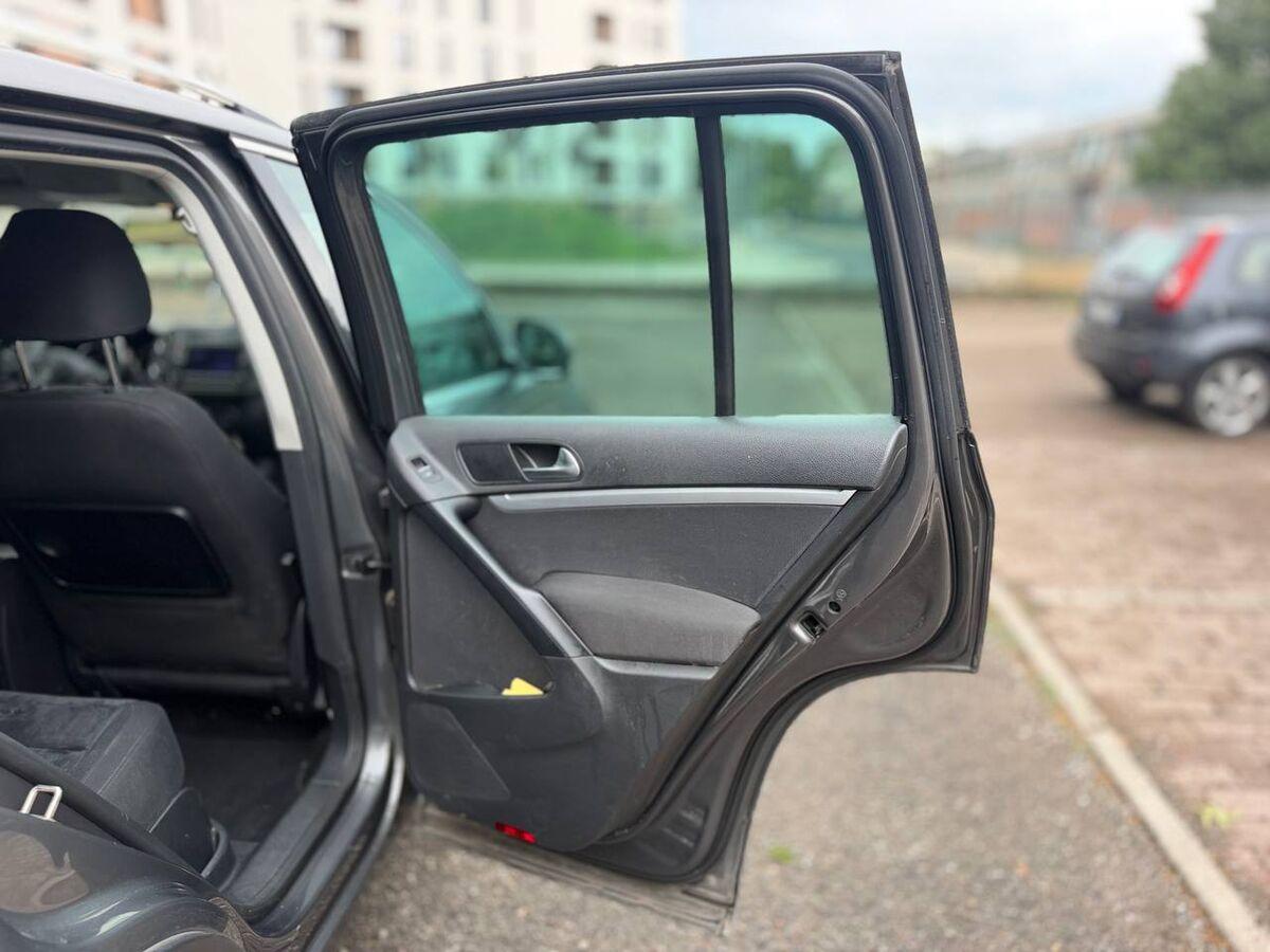 Volkswagen Tiguan 2.0 tdi bm Sport&Style 4motion 150cv dsg