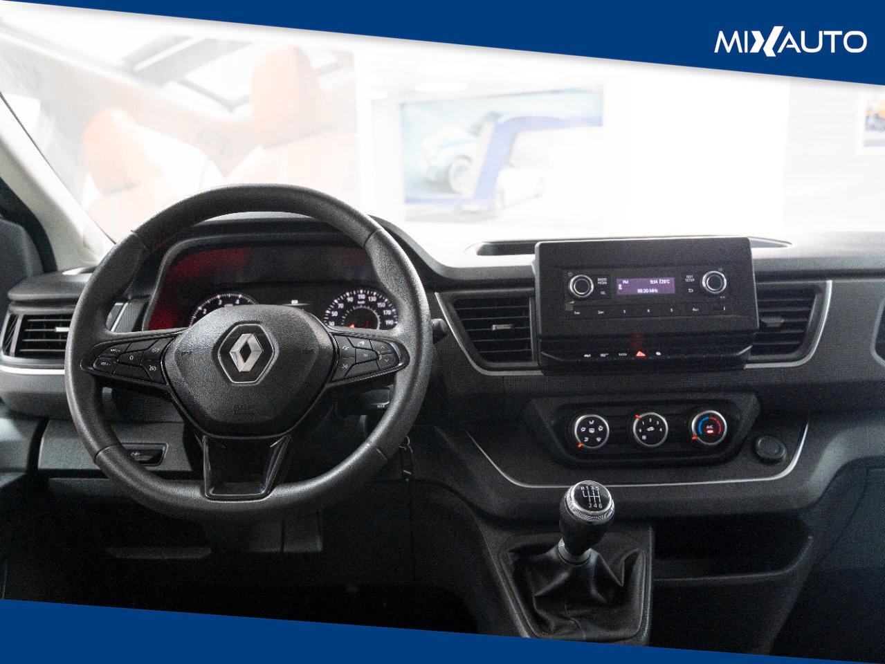 Renault Trafic Passenger 2.0 Authentic Energy Blue DCI 110CV 4 Porte