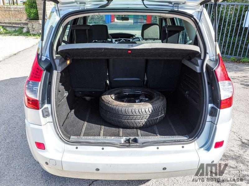 Renault Scénic 1.6 16V/105CV GPL DELLA CASA