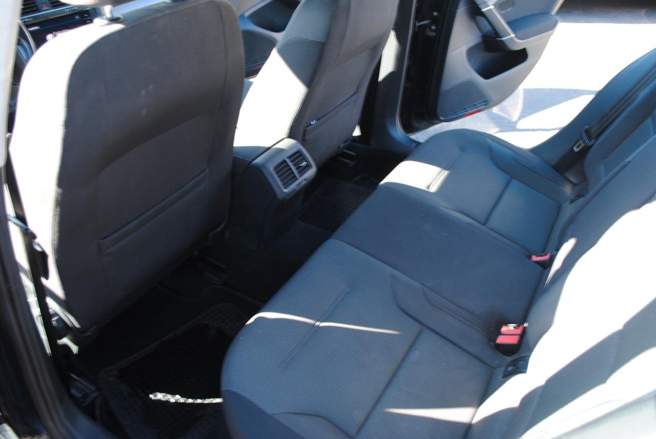 VOLKSWAGEN GOLF VARIANT 1.6 TDI 116 CV