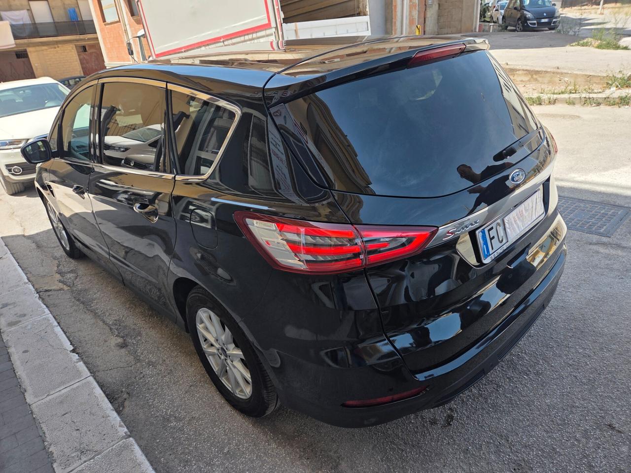 FORD S MAX 7 POSTI NAVI 2.0 TDCI 150 CV KM CERTIF