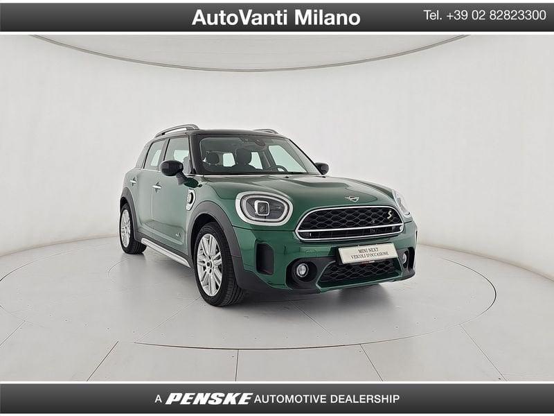 MINI Countryman Plug-In Hybrid Cooper S E 4WD Essential automatica