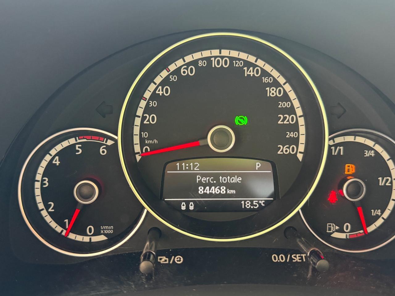 Volkswagen Maggiolino 1.6 TDI DSG Design