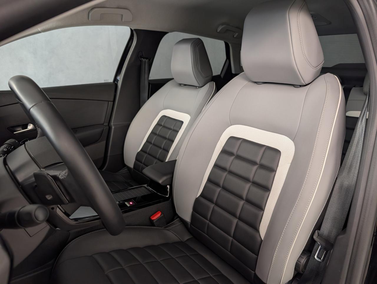 Citroen c4 x 1.2 puretech 130cv EAT8 Max