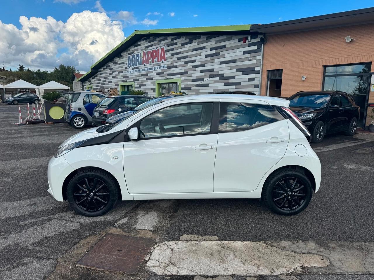 Toyota Aygo 1.0 VVT-I 69CV 5P NEOPATENT 2015