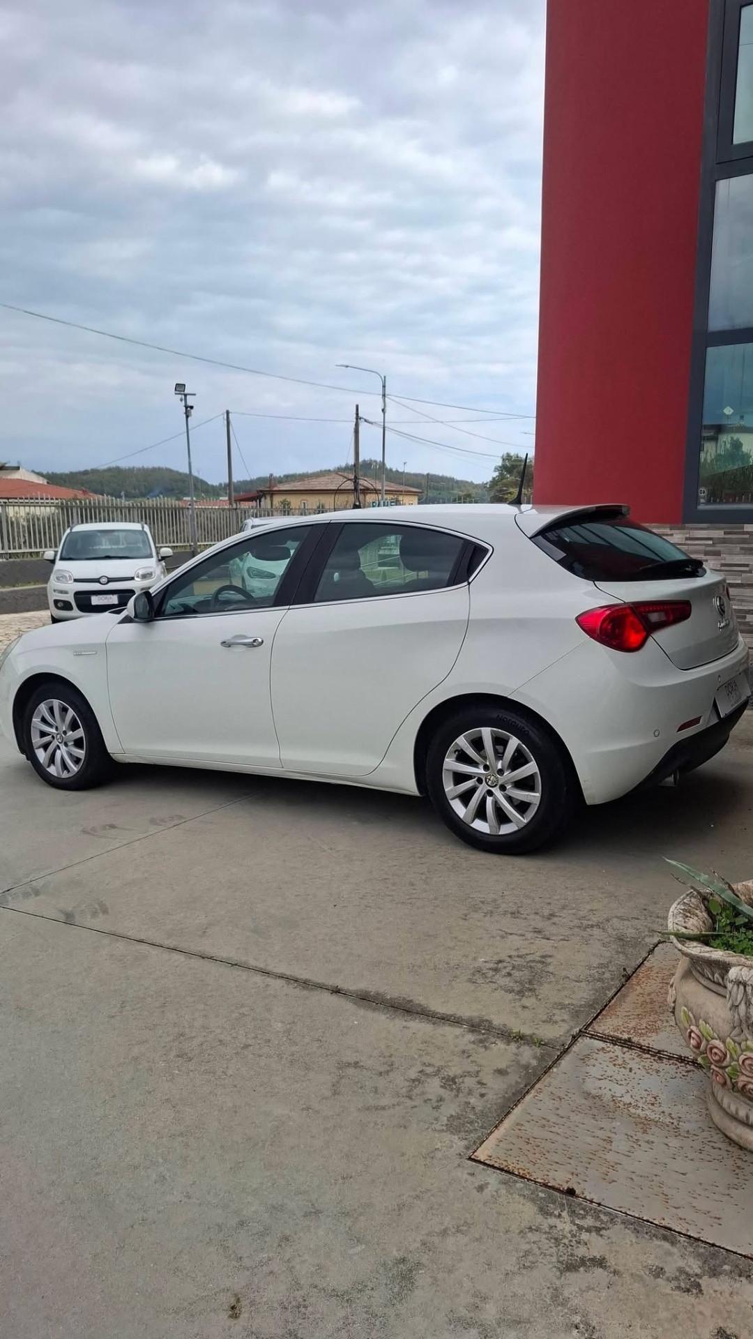 Alfa Romeo Giulietta 1.6