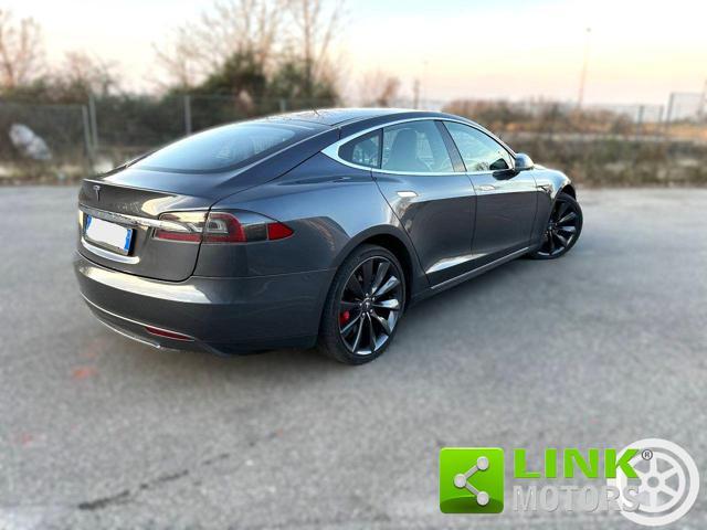 TESLA Model S P85D RICARICHE ILLIMITATE PER SEMPRE