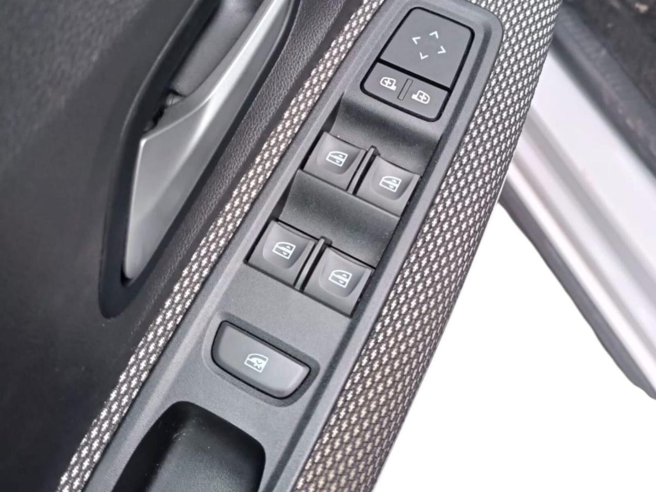 Dacia Jogger 1.0 TCe GPL 100 CV 5 posti Extreme