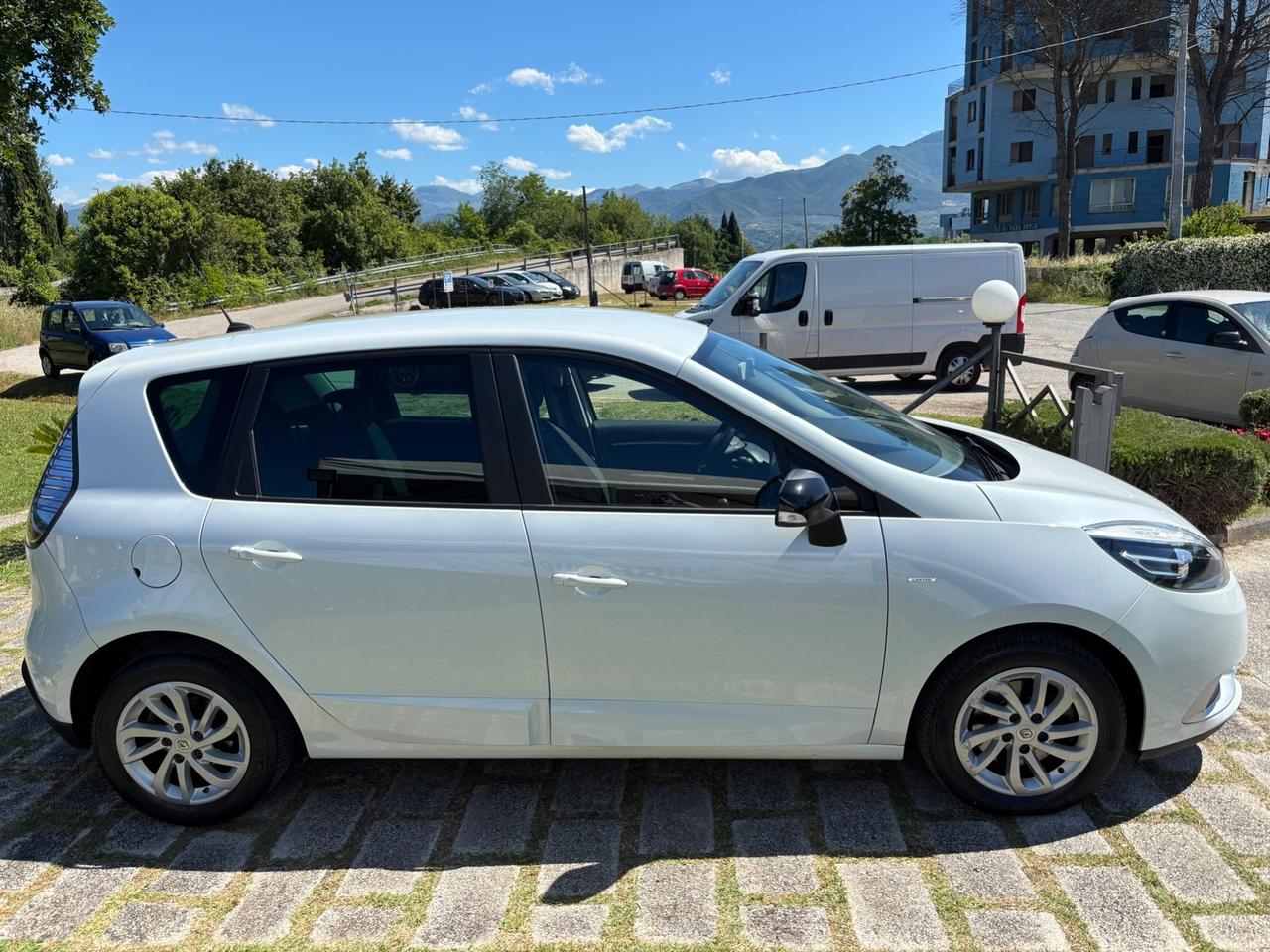 Renault Scenic XMod 1.5dCi Limited-2015"UNIPRO"