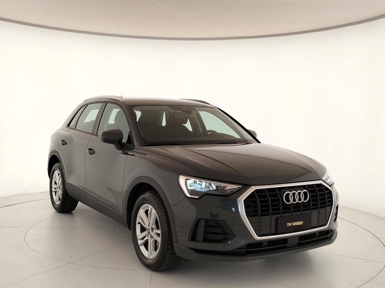 AUDI Q3 35 2.0 tdi Business s-tronic - IVA ESPOSTA