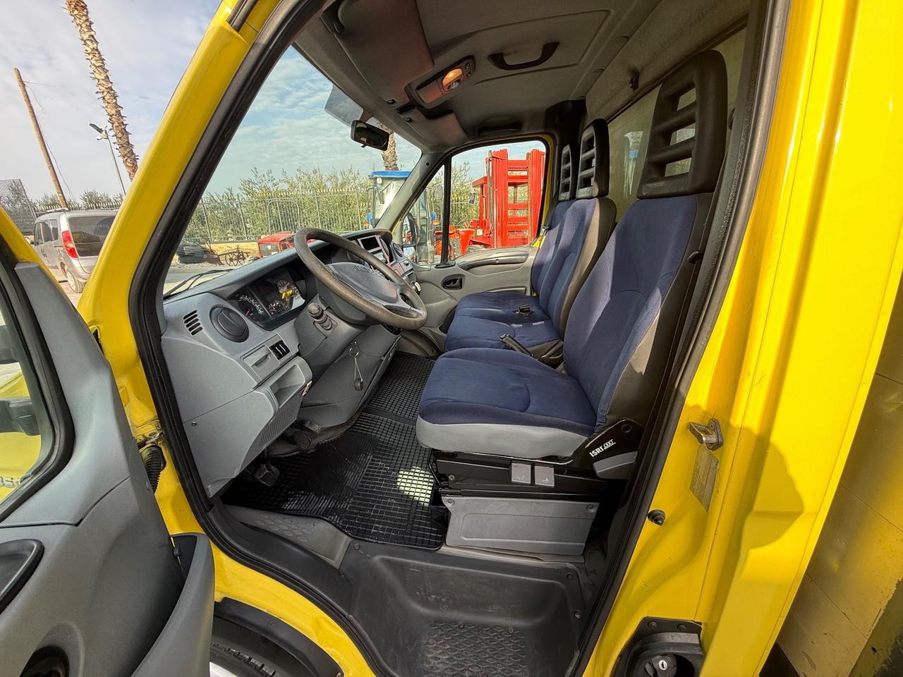 Iveco Daily 35/15 centinato alla francese lungo 5 metriiiii