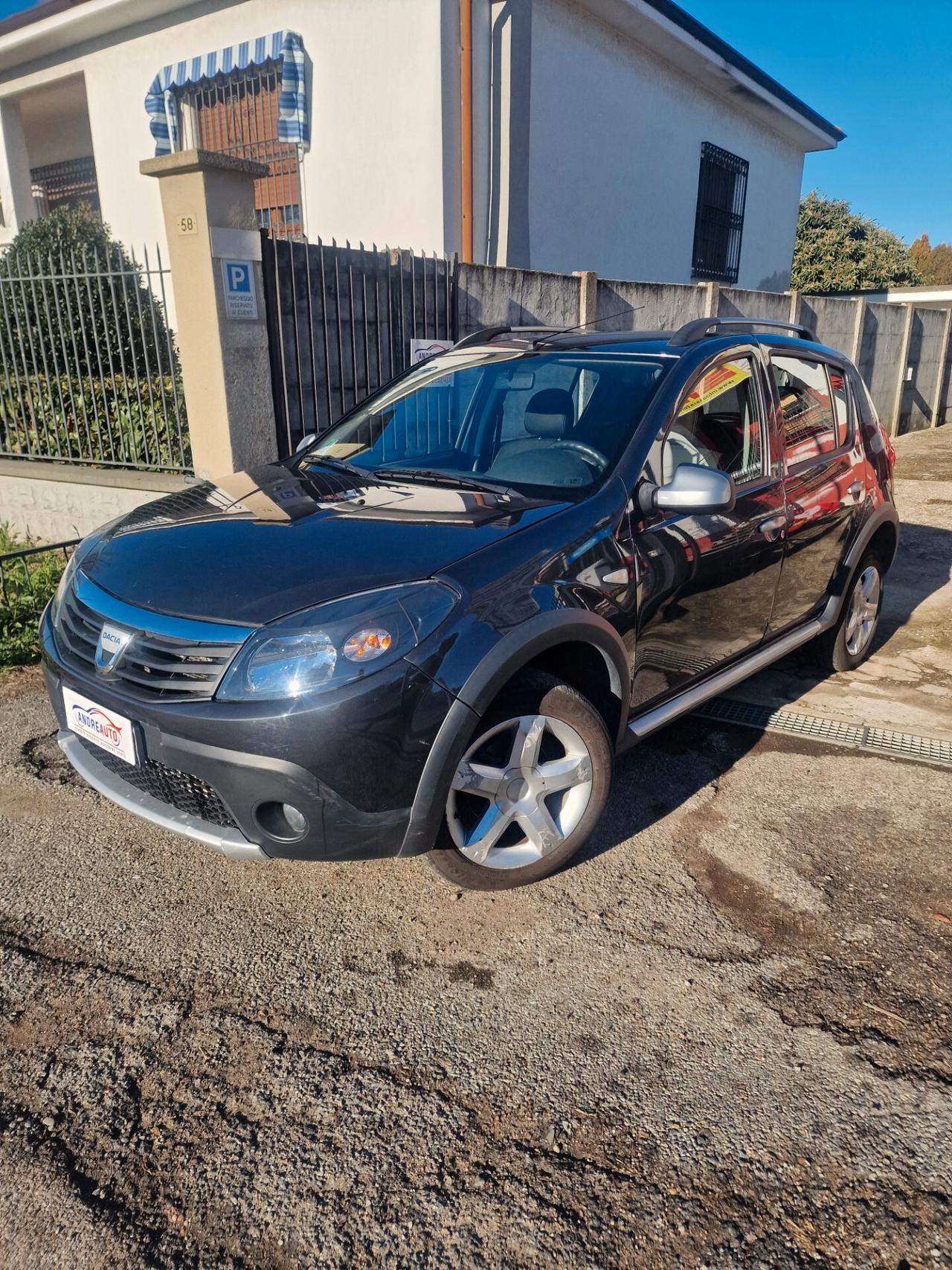 Dacia Sandero 1.5 Dci distrb ok/ unicpr.