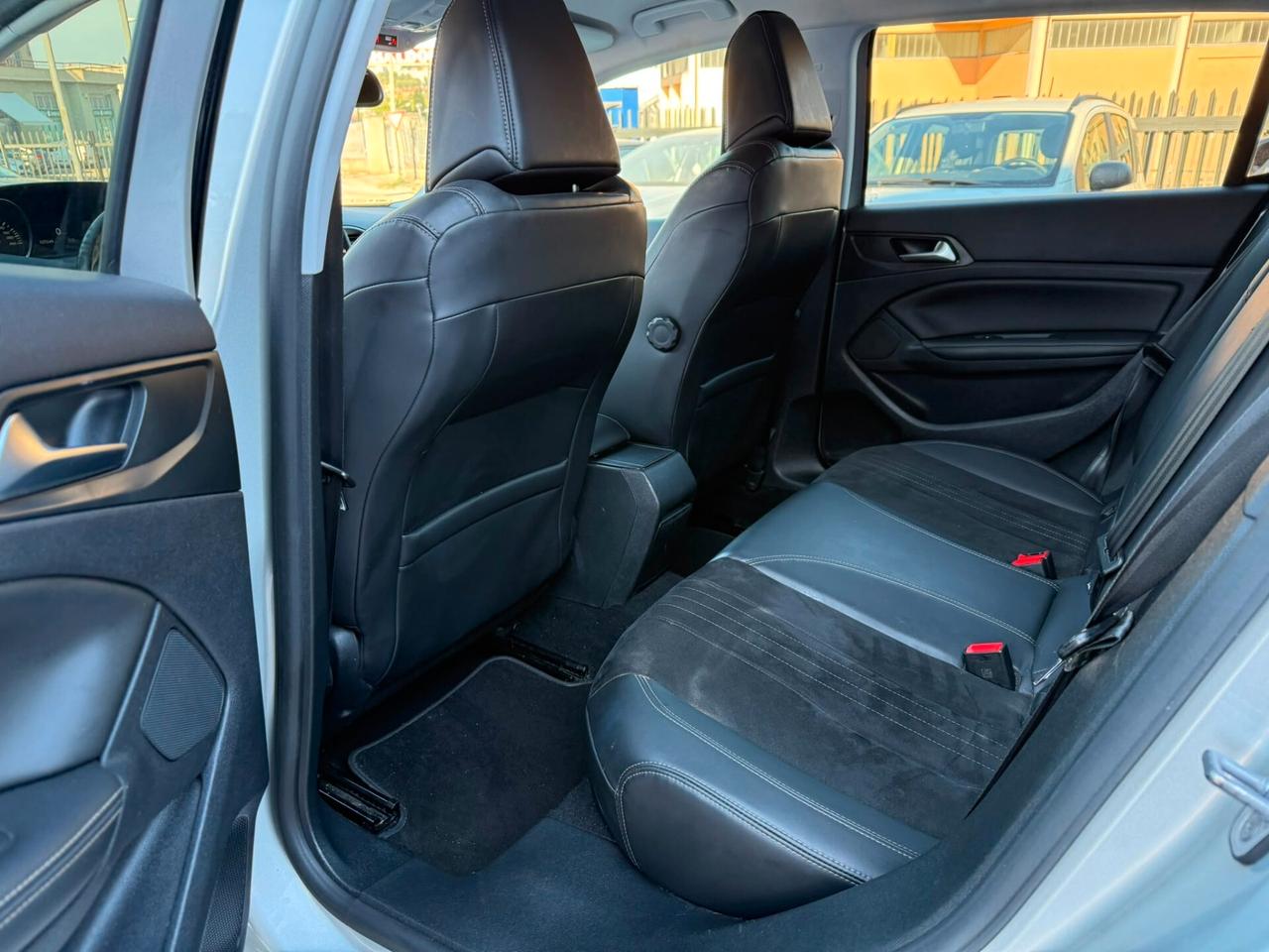 Peugeot 308 BlueHDi 120 S&S