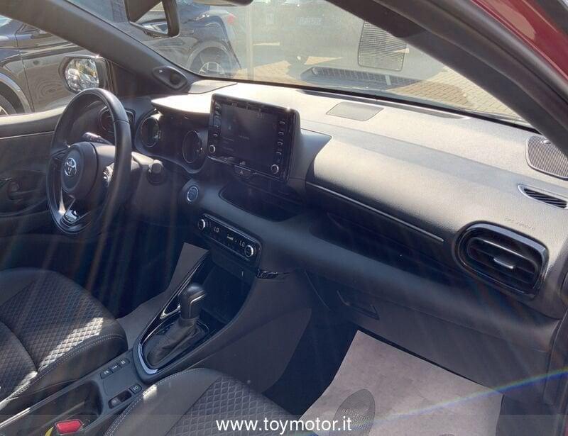 Toyota Yaris 4ª serie 1.5 Hybrid 5 porte Style