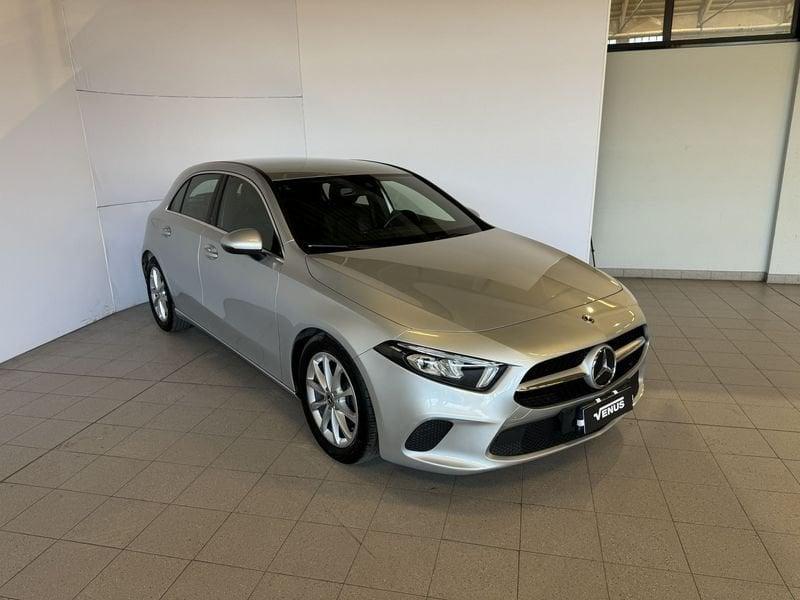 Mercedes-Benz Classe A - W177 2018 Diesel A 180 d Sport auto